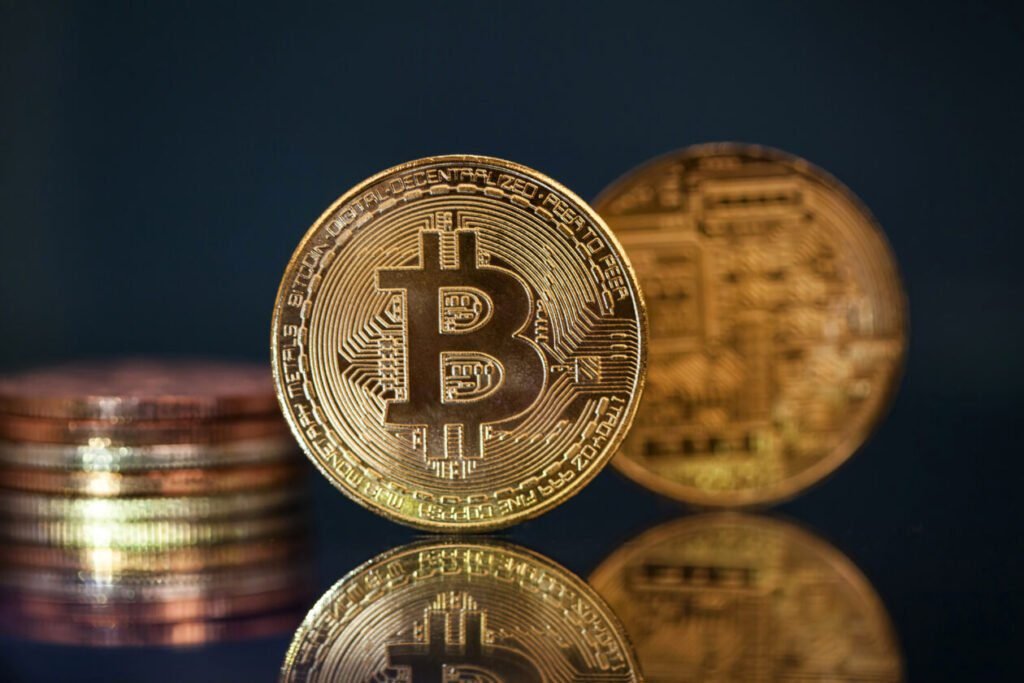 Bitcoin e05fb8