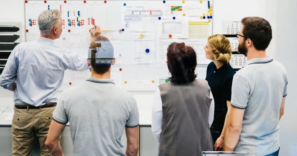 Merging topdown and bottomup planning approaches