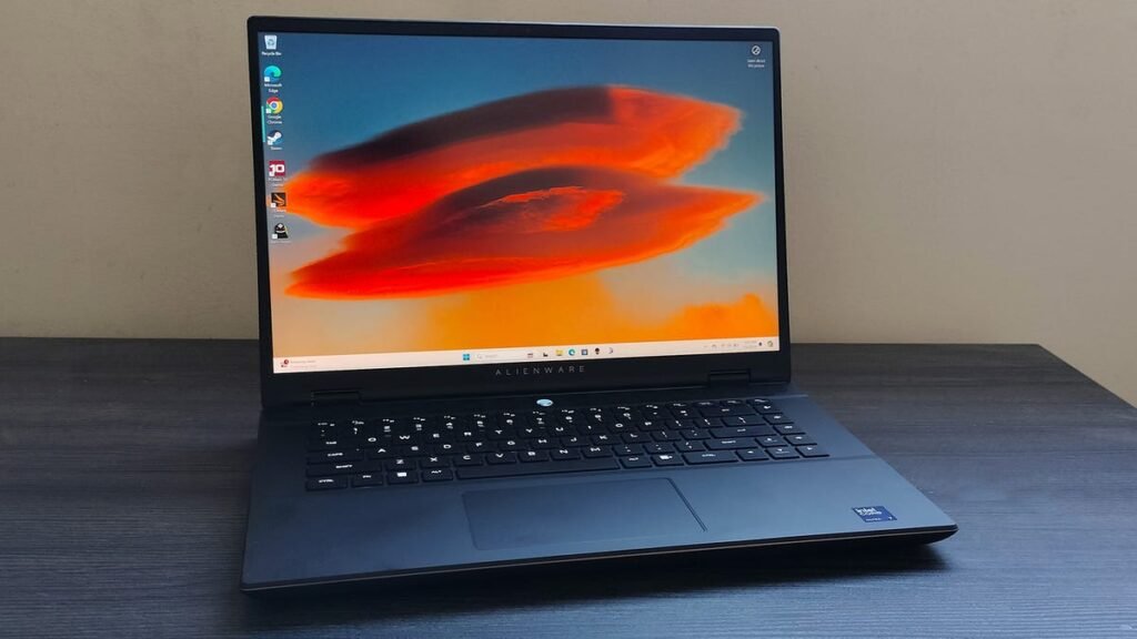 alienware m16 r2 main