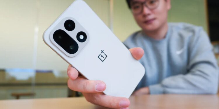 Forget Samsung S25 Ultra: This Android alternative has battery life that left me speechless