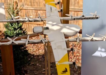 I saw a drone deliver pies in Atlanta, and it was an uncannily brilliant experience