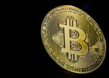 Expert Crypto Trader Predicts The Exact Year Bitcoin Will Reach 0,000