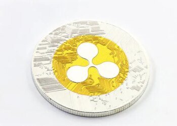 Analyst Wans XRP Price Could Crash Below  If Bitcoin Reaches This Level