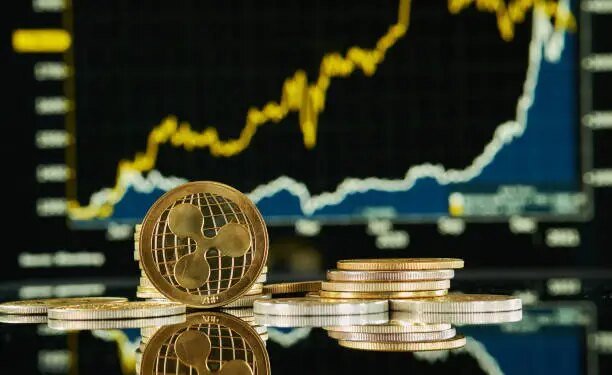 Analyst Who Predicted XRP’s 600% Rally Forecasts The Bottom And A Target Of 