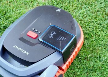 This robot mower took care of my lawn for months – and it’s currently 0 off