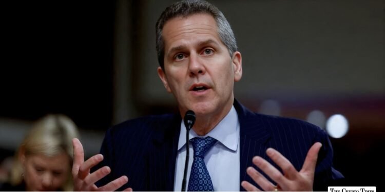 Fed’s Michael Barr Warns Stablecoins Face Risks Despite GENIUS Act