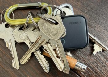 I tried to destroy this AirTag alternative, but it wouldn’t crack – unlike others