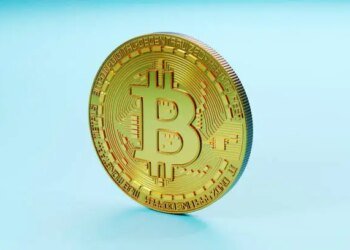 Analyst Predicts Bitcoin Price Crash To ,000 After H&S Formation