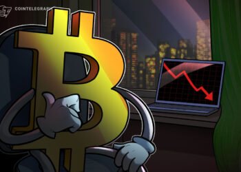 Bitcoin Is At ‘Pivotal Level’ As K Downside Risk Looms: Analyst