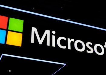 Microsoft surprises with its first server Linux distribution: Azure Linux 4.0